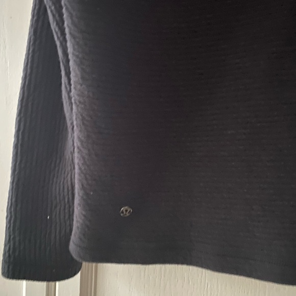 Lululemon Along The Way Mock LS - Picture 3 of 8